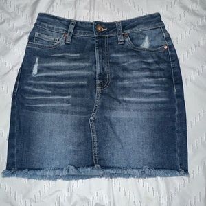 Kendall and Kylie denim skirt, Size 0/24, In good condition, Barely worn.